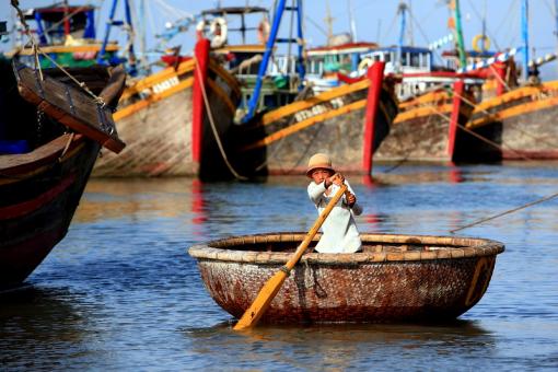 Mise en chantier du port international de Vân Phong 